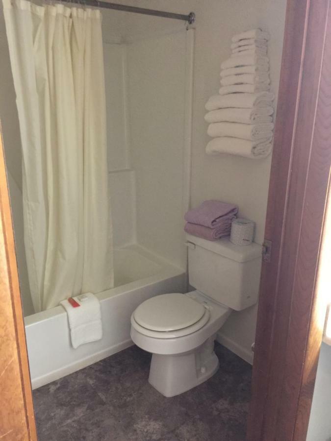 Lazy U Motel مدينة رابيد المظهر الخارجي الصورة